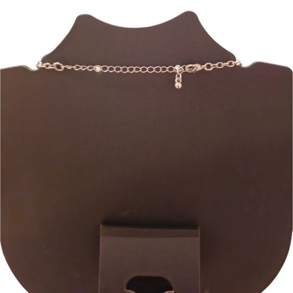 Silver-tone Pearl & Bead Cluster Lariat Necklace (NWOT) - Picture 2 of 9